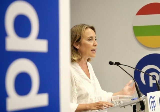 Cuca Gamarra, durante su comparecencia en la sede del PP de La Rioja
