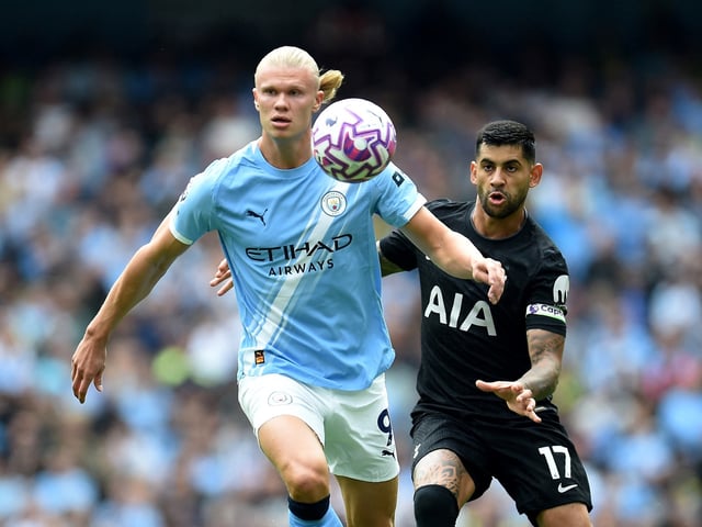 Soccer Football - Premier League - Manchester City v Tottenham Hotspur - Etihad Stadium, Manchester, Britain - August 23, 2025 
Manchester City's Erling Haaland in action with Tottenham Hotspur's Cristian Romero REUTERS/Peter Powell EDITORIAL USE ONLY. NO USE WITH UNAUTHORIZED AUDIO, VIDEO, DATA, FIXTURE LISTS, CLUB/LEAGUE LOGOS OR 'LIVE' SERVICES. ONLINE IN-MATCH USE LIMITED TO 120 IMAGES, NO VIDEO EMULATION. NO USE IN BETTING, GAMES OR SINGLE CLUB/LEAGUE/PLAYER PUBLICATIONS. PLEASE CONTACT YOUR ACCOUNT REPRESENTATIVE FOR FURTHER DETAILS..