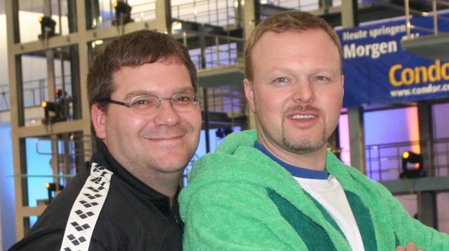2001 machte Stefan Raab (58) Showpraktikant Elton (54) zur Kultfigur.