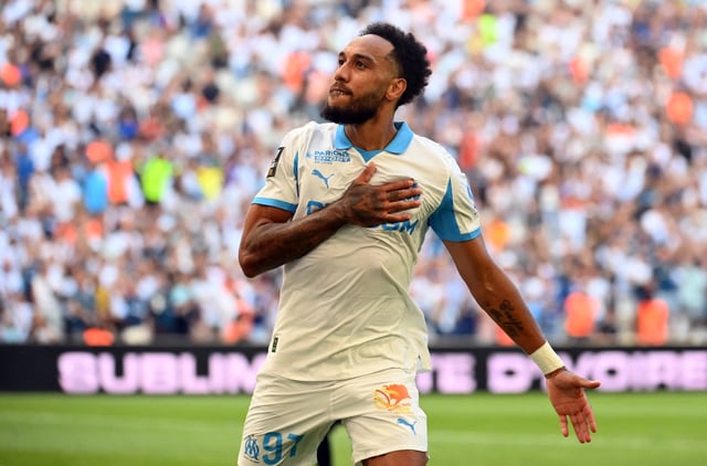 Soccer Football - Ligue 1 - Olympique de Marseille v Paris FC - Orange Velodrome, Marseille, France - August 23, 2025 Olympique de Marseille's Pierre-Emerick Aubameyang celebrates scoring their third goal REUTERS/Alexandre Dimou