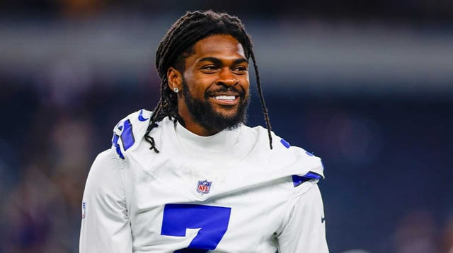 Aug 22, 2025; Arlington, Texas, USA; Dallas Cowboys cornerback Trevon Diggs (7) prior to the game against the Atlanta Falcons at AT&T Stadium. Mandatory Credit: Andrew Dieb-Imagn Images