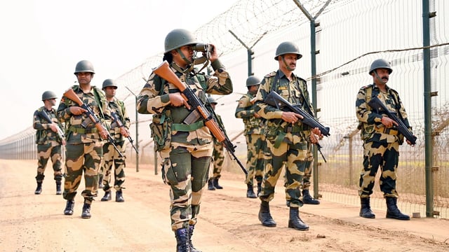 The BSF is tasked to guard the 2,289 km-long India-Pakistan border that runs across Jammu and Kashmir in the north to Punjab, Rajasthan and Gujarat along the western flank of the country. (ANI file)