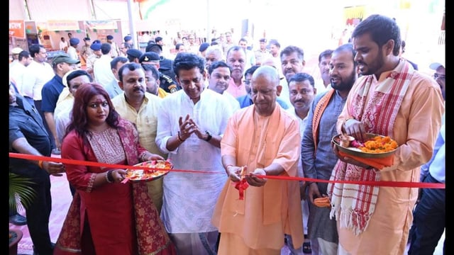 UP chief minister Yogi Adityanath inaugurating a community hall in Gorakhpur on August 23. (HT photo)