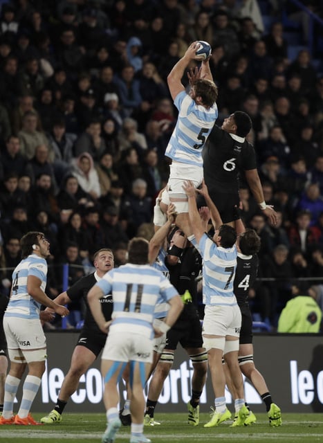 Rugby Union - Rugby Championship - Argentina v New Zealand - Jose Amalfitani Stadium, Buenos Aires, Argentina - August 23, 2025 Argentina's Pedro Rubiolo in action with New Zealand's Tupou Vaa'i REUTERS/Pedro Lazaro Fernandez