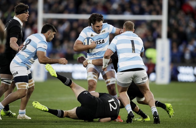 Rugby Union - Rugby Championship - Argentina v New Zealand - Jose Amalfitani Stadium, Buenos Aires, Argentina - August 23, 2025 Argentina's Franco Molina in action with New Zealand's Jordie Barrett REUTERS/Pedro Lazaro Fernandez