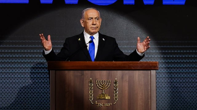 The Netanyahu government is unable to stop Hamas and its hostages moving out of areas the IDF is attacking
