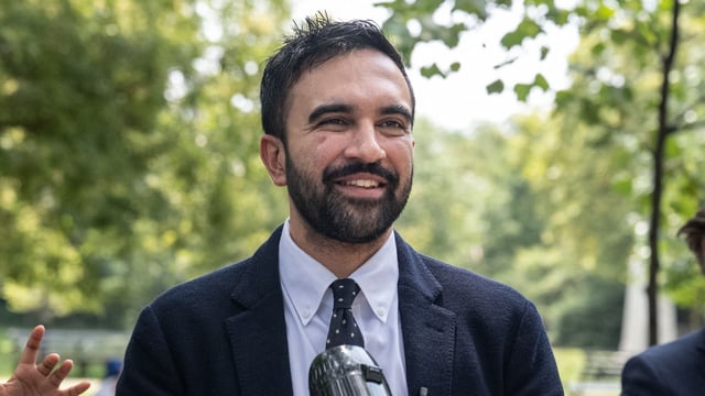 Zohran Mamdani trolled for failing at bench press at Men’s Day in Brooklyn (Photo by STEPHANIE KEITH / GETTY IMAGES NORTH AMERICA / Getty Images via AFP)