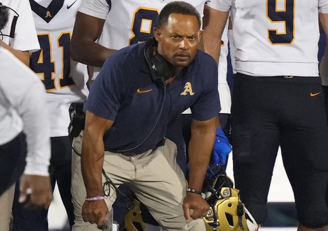 St. Thomas Aquinas coach Roger Harriott. (Jim Rassol/Contributor file photo).