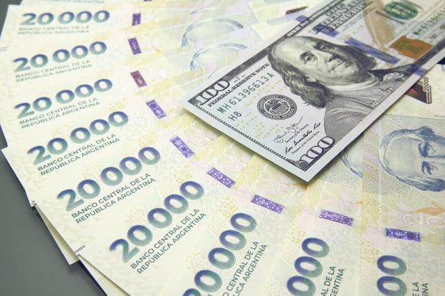 La suba de encajes y la política monetaria restrictiva generan volatilidad en el mercado