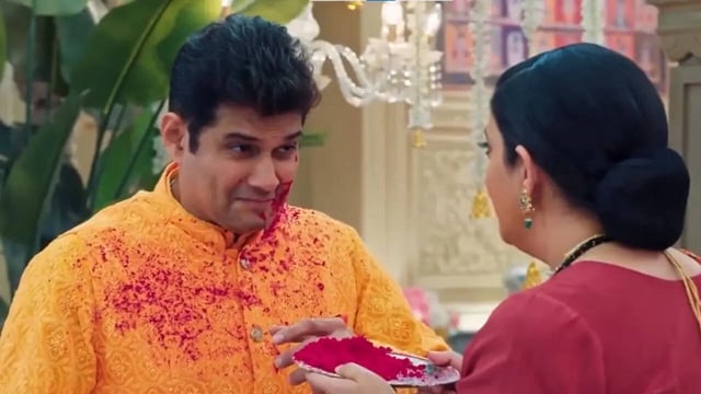 Kyunki Saas Bhi Kabhi Bahu Thi 2: Tulsi, Mihir Recreate ICONIC Scene After 25 Years, Leave Fans Gushing