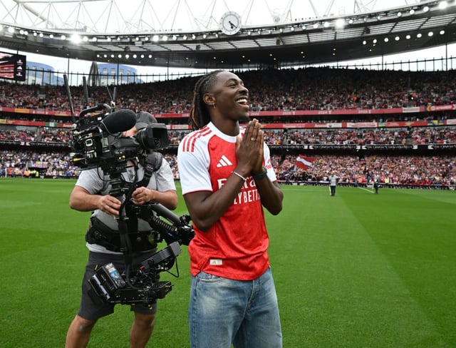 Eberechi Eze was unveiled ahead of Arsenal's win over Leeds (Photo: Getty)