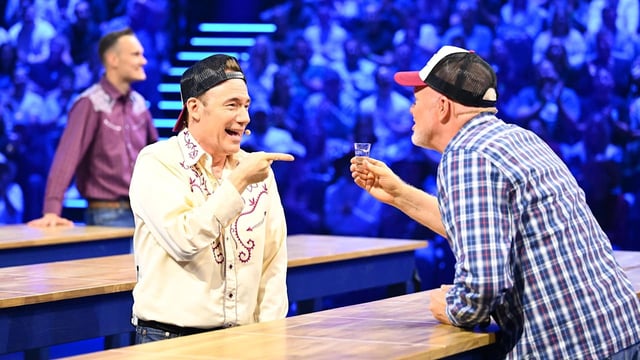 Stefan Raab und Michael Bully Herbig gewinnen alle Spiele gegen Kandidat Philipp.