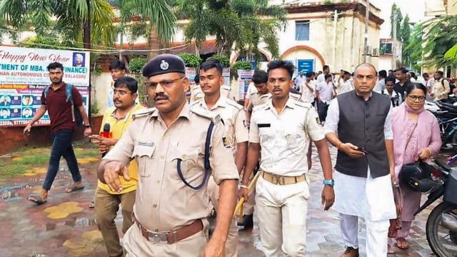 Two sub-inspectors, who had been serving as diary charge officers (DCOs) at the two police stations, were suspended for negligence of duty. 