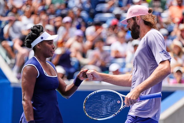 Venus Williams und ihr Partner Reilly Opelka traten in New York zum Start im Mixed-Wettbewerb an