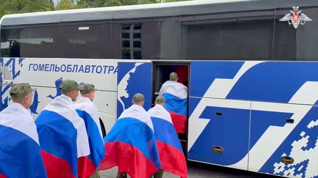 A still image from a video released by the Russian Defence Ministry shows what it said to be Russian service personnel captured by Ukrainian forces and released during the latest exchange of prisoners of war in the course of Russia-Ukraine conflict, at an unknown location in Belarus, in this image taken from footage released August 24, 2025. Russian Defence Ministry/Handout via REUTERS
