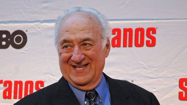 Murió Jerry Adler, actor de Los Soprano y figura emblemática del teatro estadounidense.
