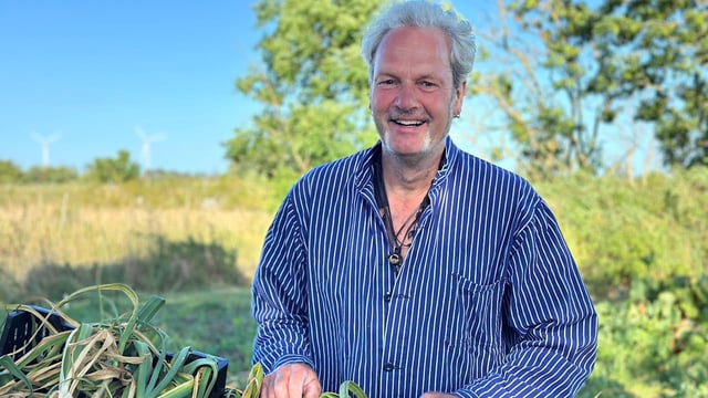 Turner sucht nach Parkinson-Diagnose in TV-Show eine Frau, die Natur und Tiere liebt.