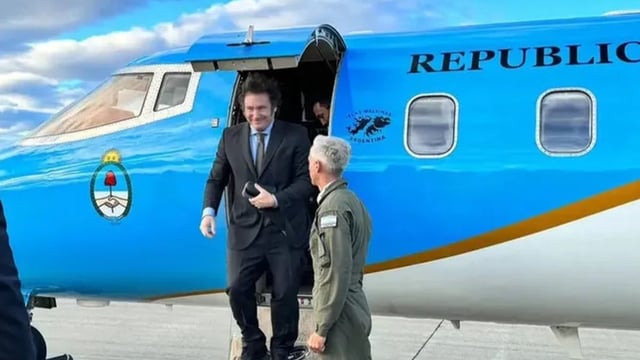 Javier Milei prepara su agenda internacional en medio de un contexto político adverso. 