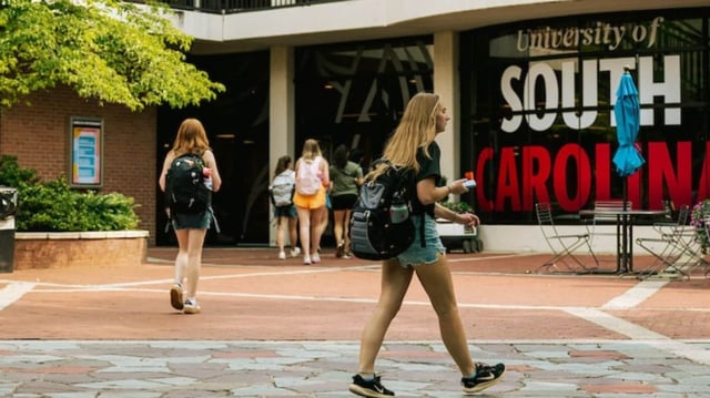 How an umbrella triggered a shooting alert, panic at University of South Carolina (University of South Carolina/Facebook)