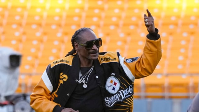 Snoop Dogg 'Scared To Go To Movies' Due To LGBTQ Representation: They Are Putting It Everywhere