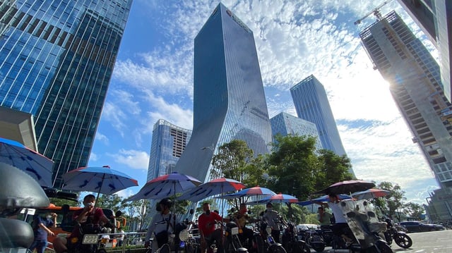 Evergrande Zentrale in Shenzhen, China.