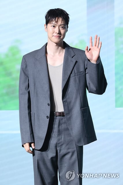 Gong Myoung poses for photos at a press conference for "Love Untangled" in Seoul on Aug. 25, 2025. (Yonhap)