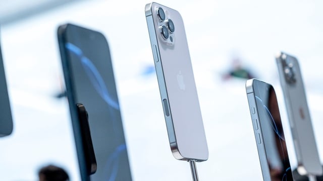 iPhone 16 series could support up to 25W wireless charging from third-party MagSafe chargers.