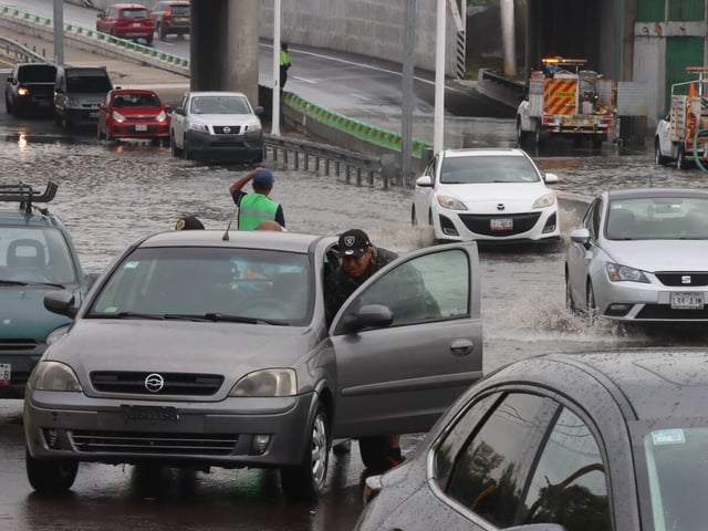 La Ciudad de México amaneció con lluvias intensas durante la madrugada