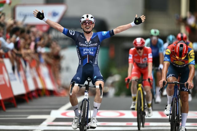 Le coureur français de la Groupama-FDJ David Gaudu s'offre la 3e étape de la Vuelta à Ceres, en Italie, le 25 août 2025