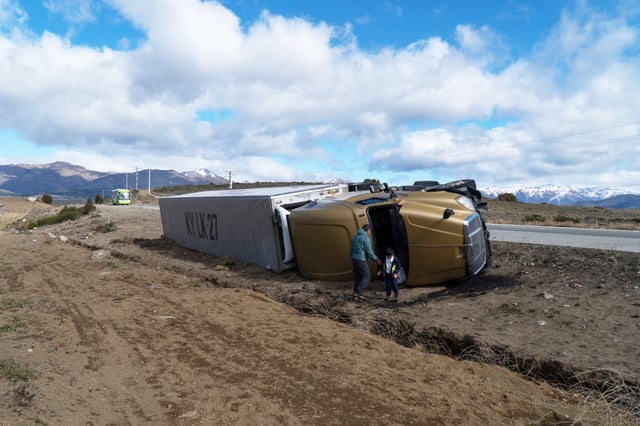 Las ráfagas de viento provocaron vuelcos