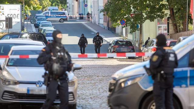 Der Jugendliche wurde von Spezialkräften festgenommen.