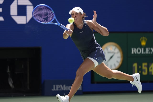 Aug 25, 2025; Flushing, NY, USA; Madison Keys (USA) hits the ball to Renata Zarazua (MEX)(not pictured) on day two of the 2025 U.S. Open tennis tournament at the USTA Billie Jean King National Tennis Center. Mandatory Credit: Robert Deutsch-Imagn Images