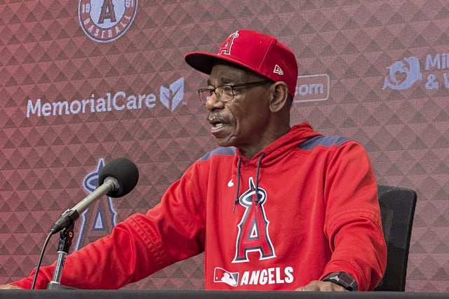 Los Angeles Angels manager Ron Washington speaks to reporters prior to a baseball game against the Texas Rangers, Monday, Aug. 25, 2025, in Arlington, Texas. (AP Photo/Stephen Hawkins)