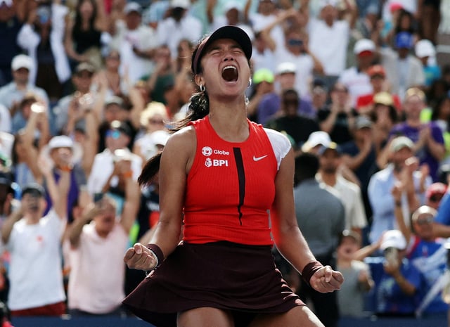Tennis - U.S. Open - Flushing Meadows, New York, United States - August 24, 2025 Philippines' Alexandra Eala celebrates winning her first round match against Denmark's Clara Tauson REUTERS/Jeenah Moon