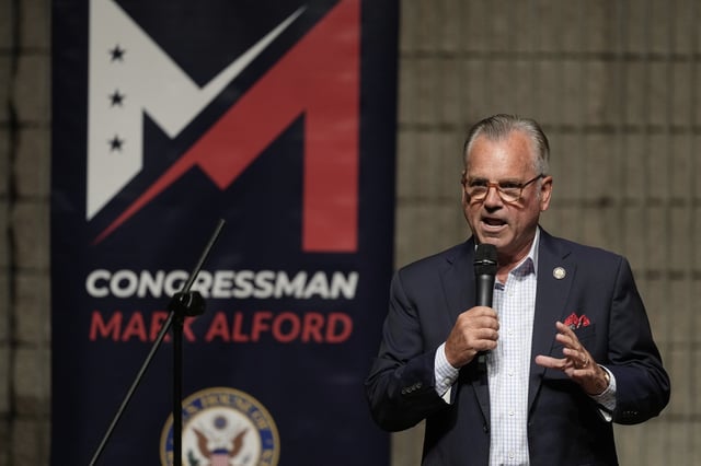 Republican Rep. Mark Alford addresses attendees at a town hall, Monday, Aug. 25, 2025, in Bolivar, Mo. (AP Photo/Charlie Riedel)