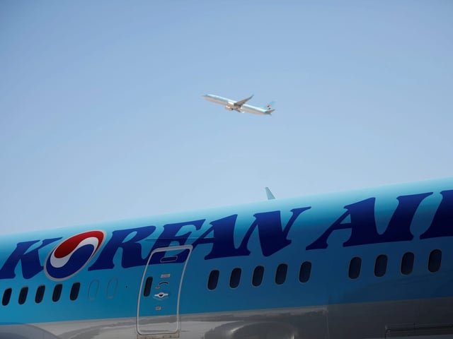 Korean Air is buying 103 Boeing aircraft for $36 billion.