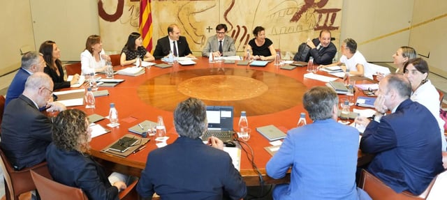 Reunión del Consell Executiu presidido por Salvador Illa.