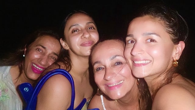 Akansha Ranjan Kapoor and Alia Bhatt have been friends since they were kids. They always support each other on social media. 