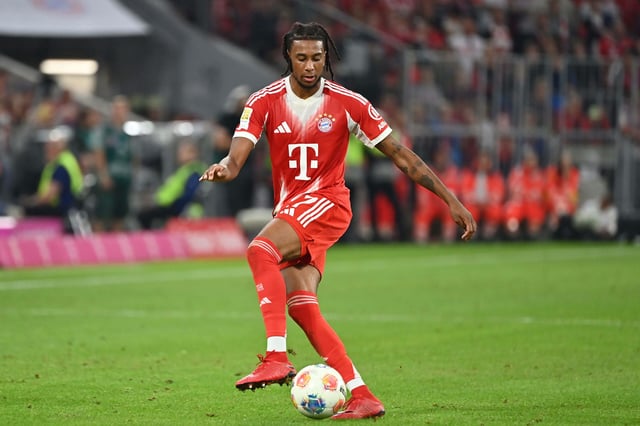 Michael Olise überzeugte beim 6:0 der Bayern gegen Leipzig komplett.