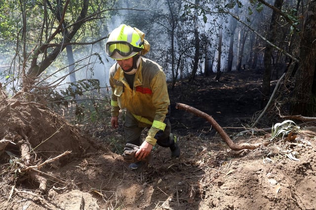 Un brigadista en la zona afectada
