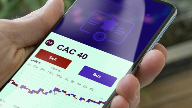 Le CAC 40 a entamé la séance de mardi dans le rouge, toujours lesté par les tensions politiques françaises.