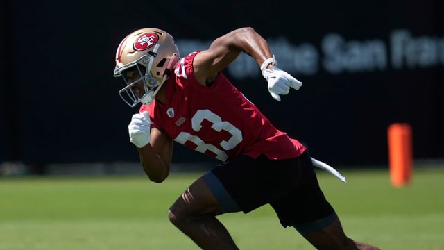 San Francisco 49ers wide receiver Terique Owens (83) runs a drill during practice at NFL football minicamp Wednesday, June 11, 2025, in Santa Clara, Calif. (AP Photo/Jeff Chiu)