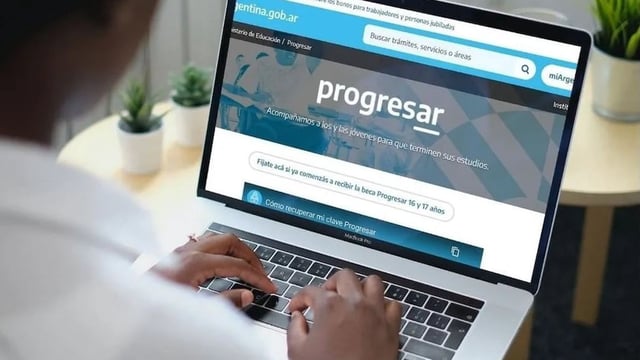 La inscripción a Becas Progresar Obligatorio se realiza únicamente de forma online.