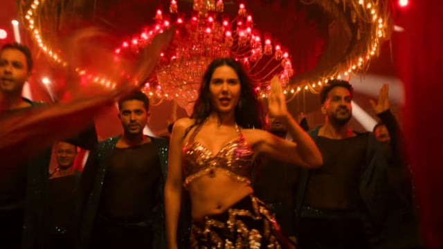 Baaghi 4 Song Akeli Laila OUT: Sonam Bajwa Sets Dance Floor On Fire In Peppy Track From Tiger Shroff Actioner - WATCH