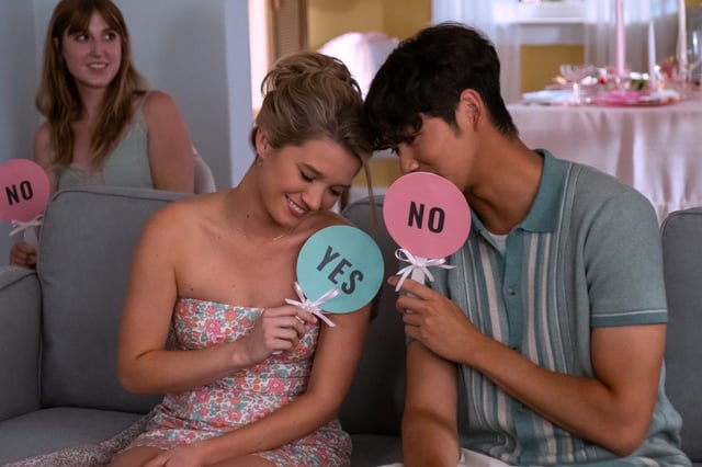 Taylor (Rain Spencer) and Steven (Sean Kaufman) crack all the jokes at Belly's bridal shower.