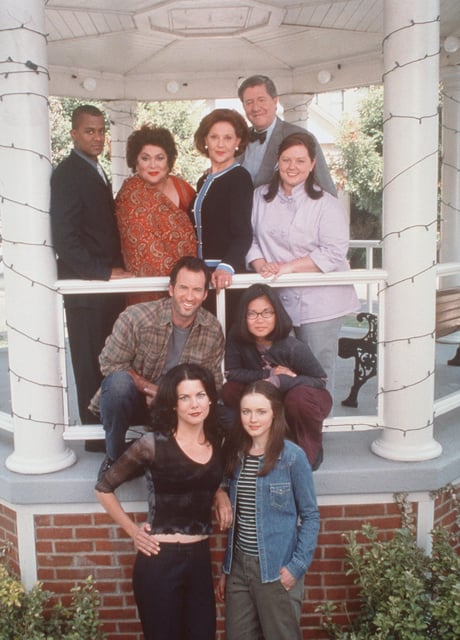 The cast from Warner Bros. TV series "The Gilmore Girls."