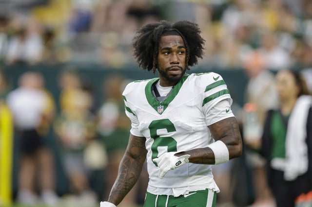 The Jets have waived their 2024 third-round draft pick.