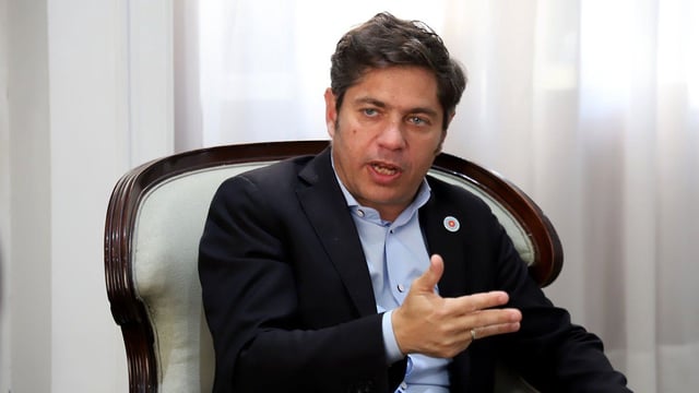 Axel Kicillof brindó una entrevista donde cuestionó a Javier Milei y habló de la actualidad de al PBA. 