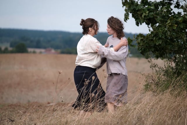 «Miroir no.3» raconte la cohabitation étrange entre deux femmes.
