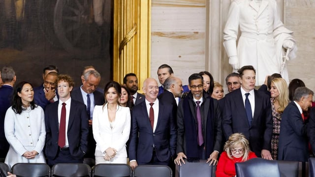 Mark Zuckerberg (Meta), Jeff Bezos (Amazon), Sundar Pichai (Google), Elon Musk (Tesla), lors de la cérémonie d’investiture de Donald Trump, en janvier dernier.